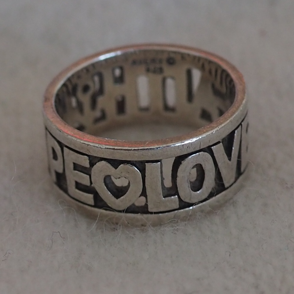 James Avery Sterling Silver "Faith Hope Love" ring
